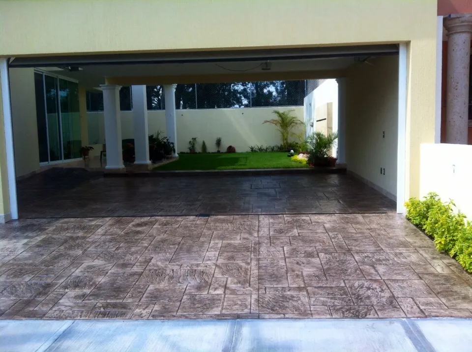 Cochera concreto estampado SPG®